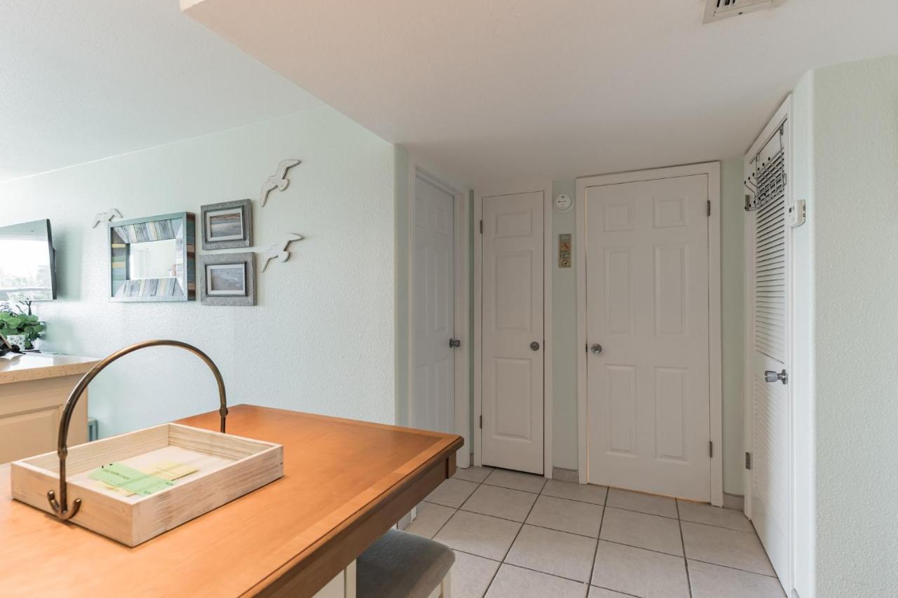 Charming 1 Bedroom, 3 Minute Walk To The Beach Condo Pulau Padre Selatan Bagian luar foto